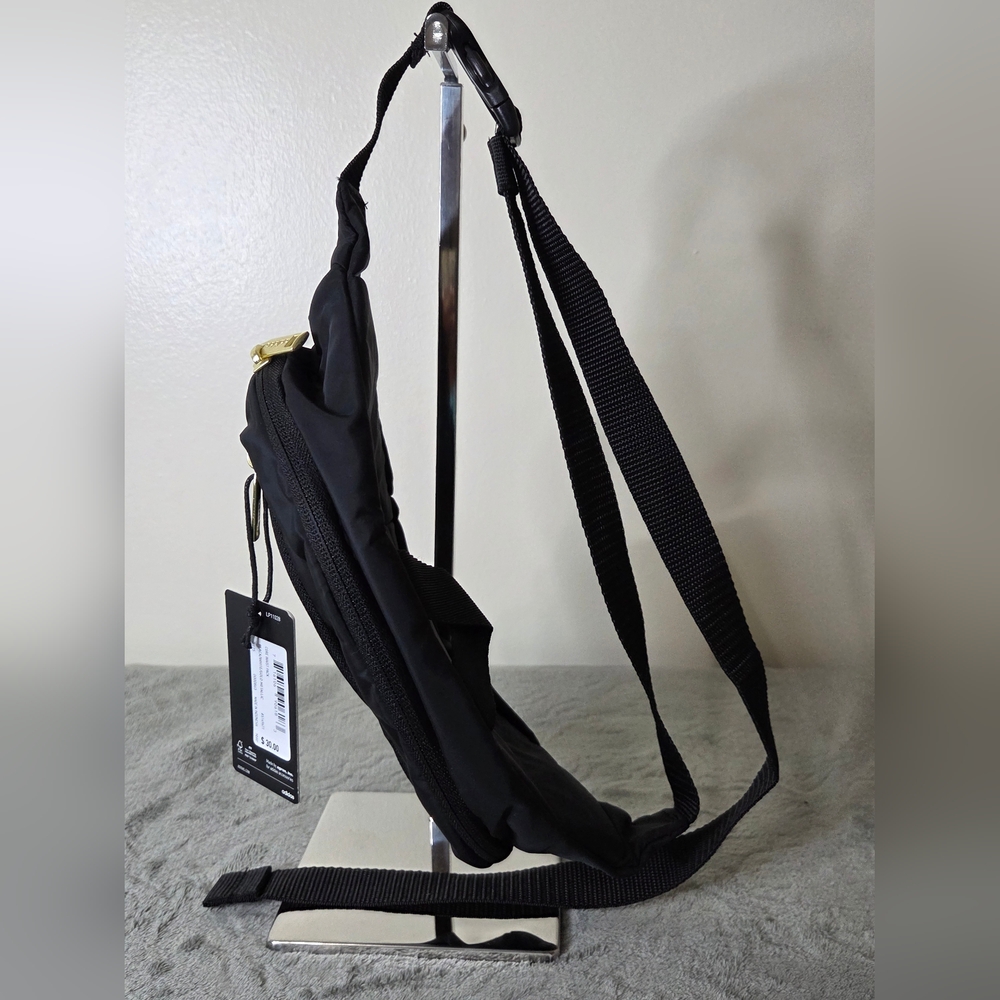 * Adidas Unisex Waist Pack Belt Workout Fitness Fannypack Crossbody Bag Black - Picture 11 of 15